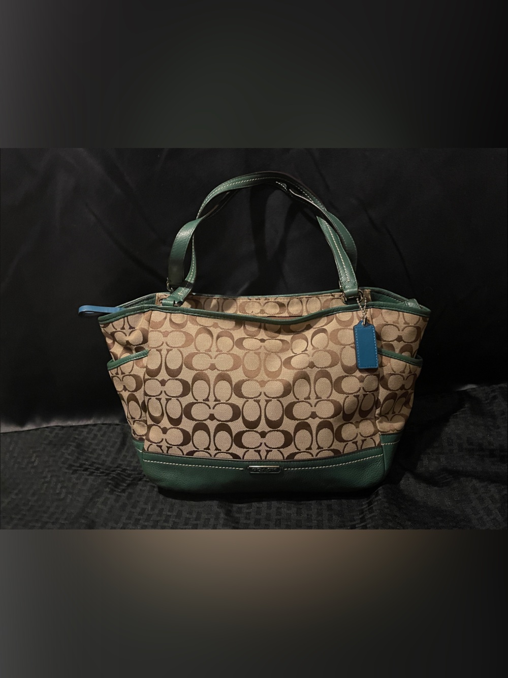 Coach Signature Canvas Shoulder Bag with green Trim/ like new